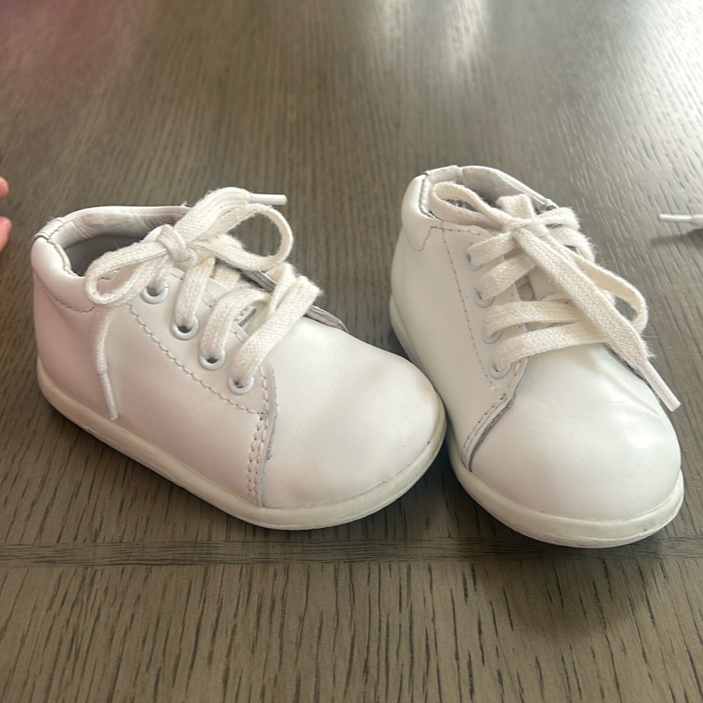 Stride Rite first walking shoes size 4.5